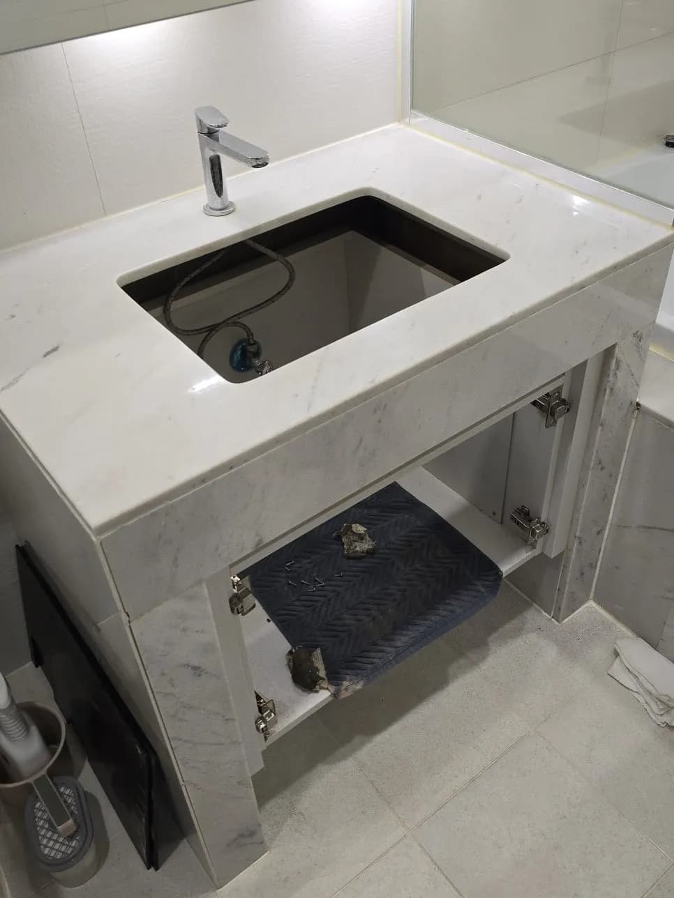 송파 욕실세면대벌어짐 새언더볼탄탄교체 작업 과정