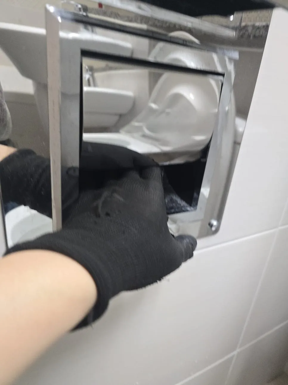 욕실휴지걸이 작업 과정