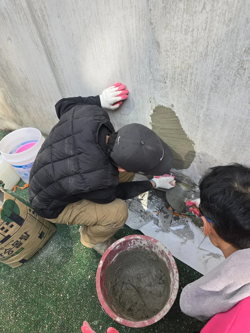 콘크리트 손상된구멍난벽 몰탈메꿈미장 작업 과정