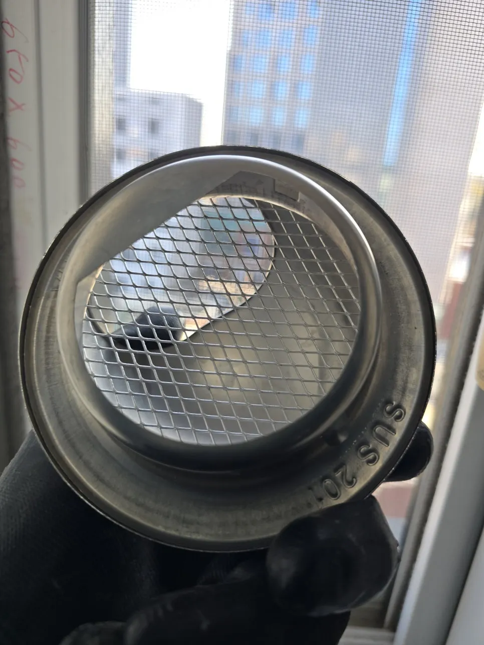 새둥지튼 환풍기 구멍 청소막기작업후 교 — 시공 후