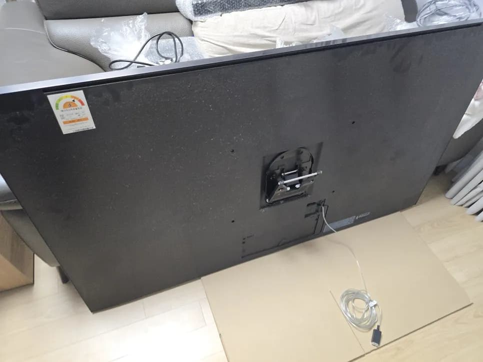 벽고정티비떼내기 작업 과정