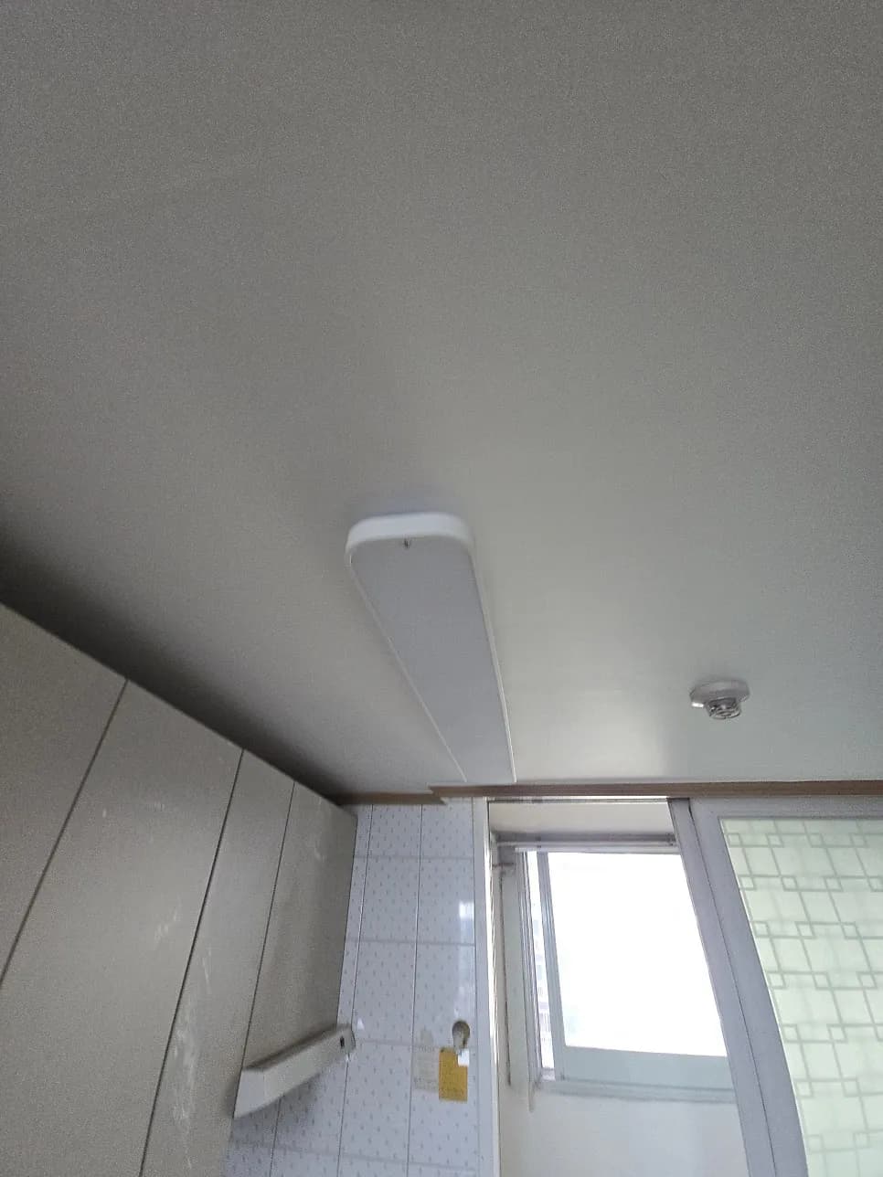 LED 주방등 거실조명교체 전문 업체 작업 과정