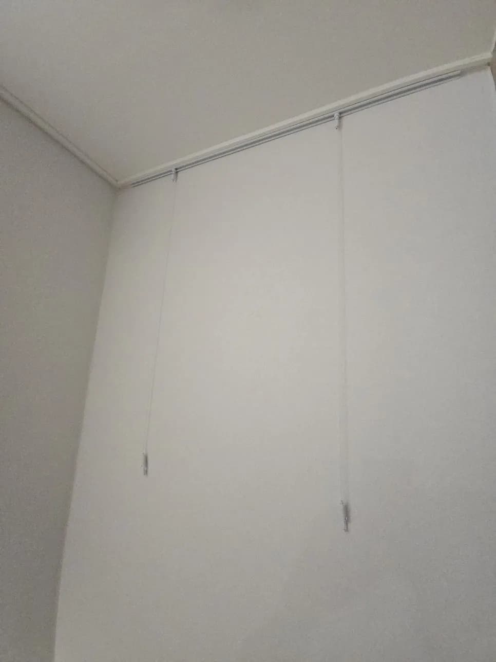 천장레일와이어액자 시공 작업 과정