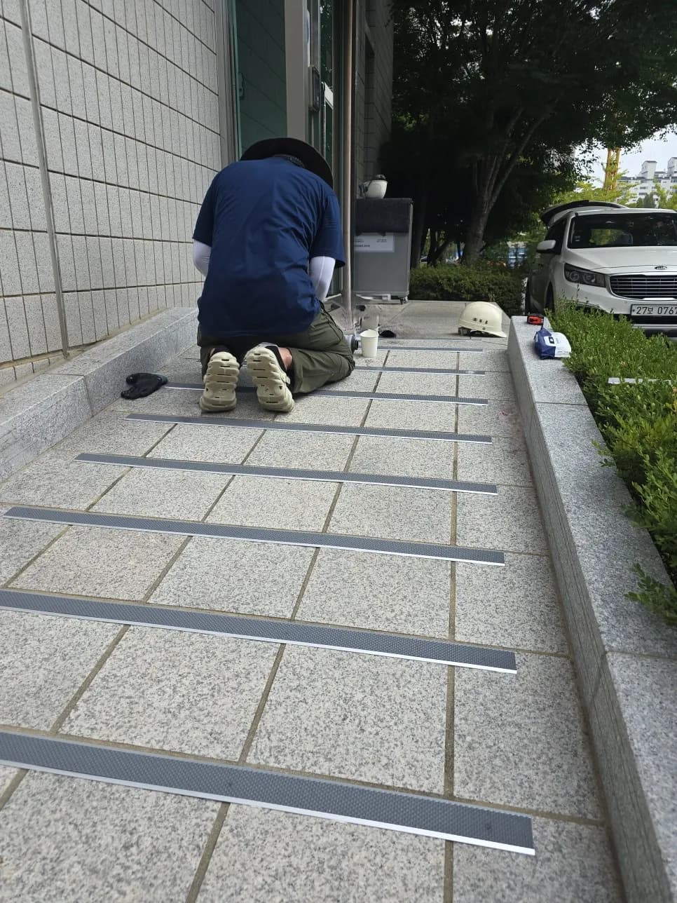관공서계단 경사로 작업 과정